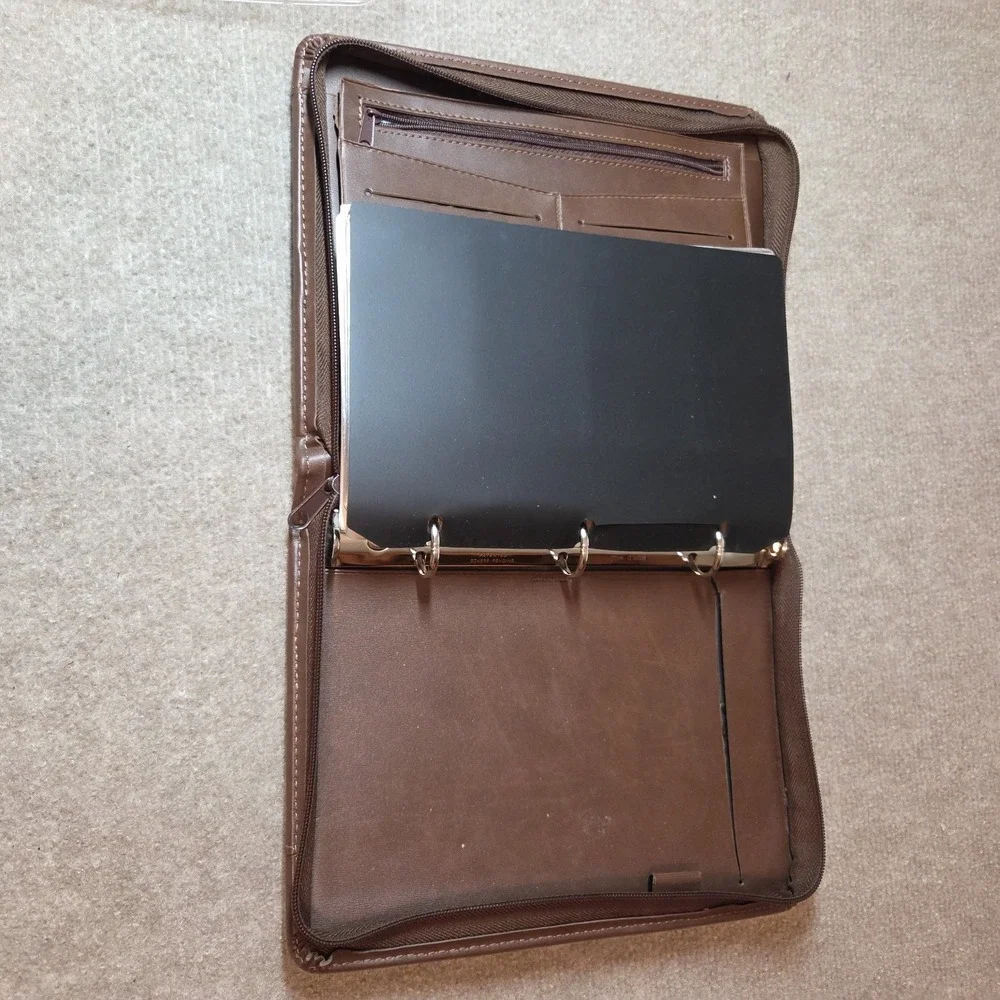 Day-Timer Brown Leather 3 Ring Planner Organizer 10